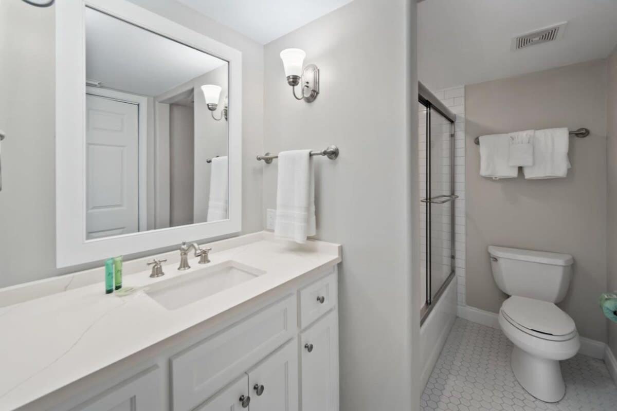 Newly Renovated Condo With Private Balcony! Panama City Beach Luaran gambar